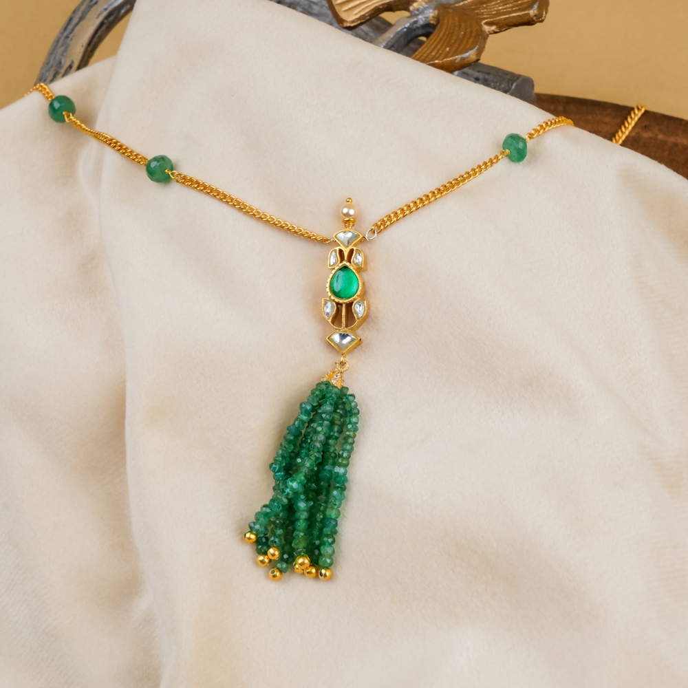simple-necklaces